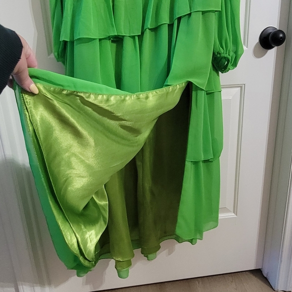 Mac Duggal Ruffle Tiered Dress Sz 12 NWT - Picture 6 of 12